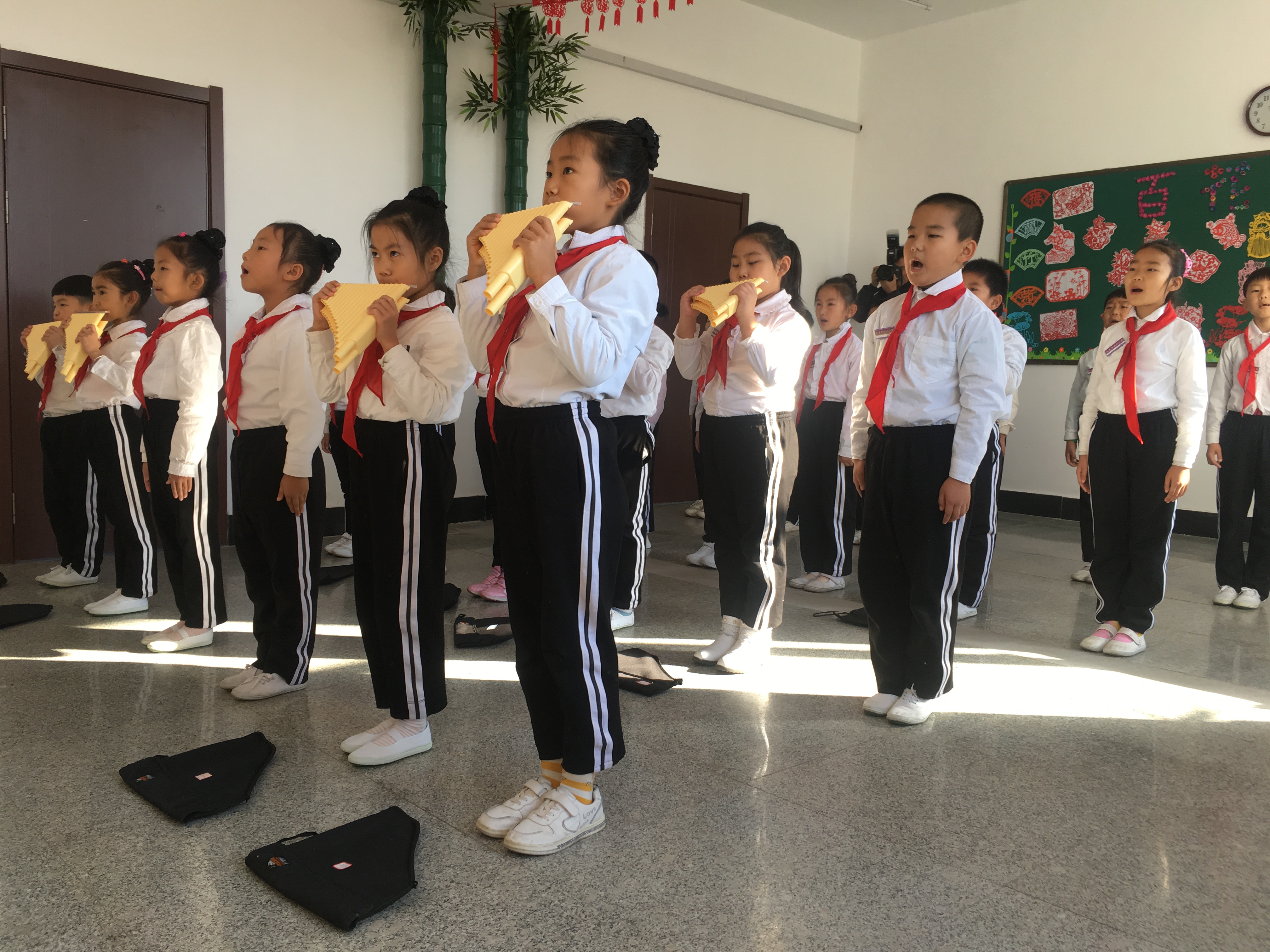 延吉市北兴小学开展雅行少年八比八赛