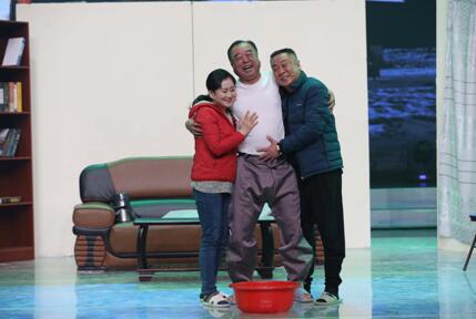 首页 延边站 城事  小品《抖音一家人》反映了随着时代的发展,信息